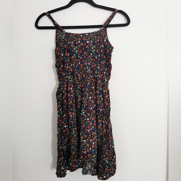 H&M Skull and floral dress - Picture 3 of 4
